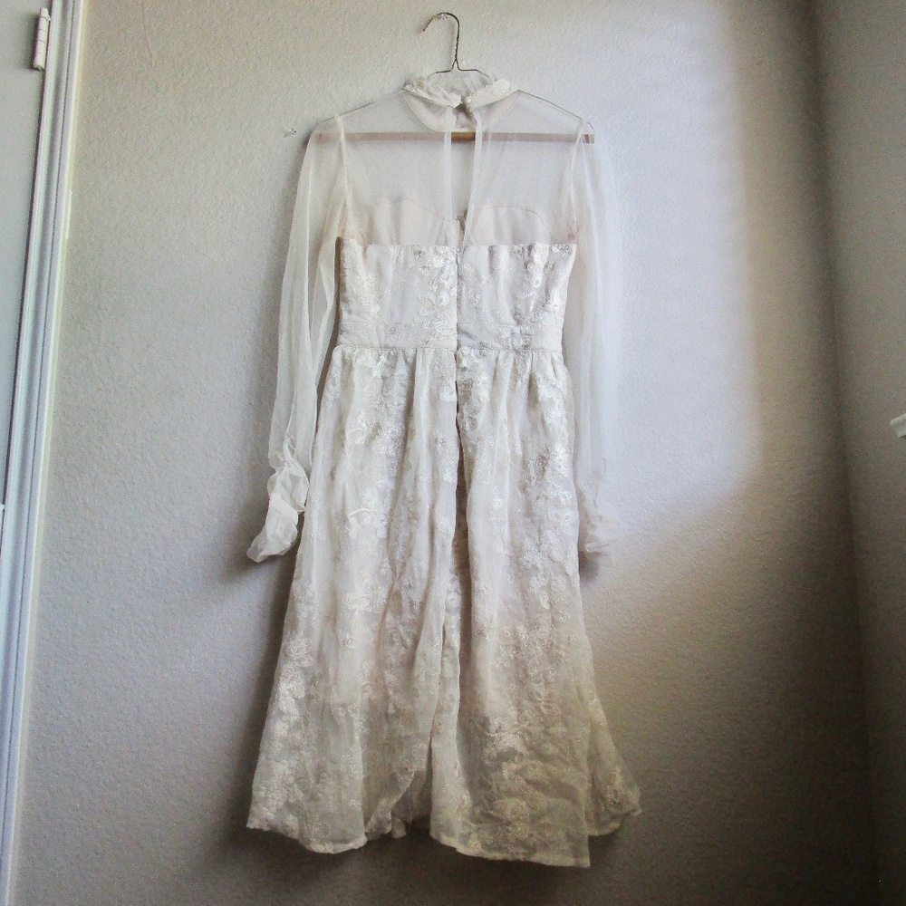 Like New Ivory Lace Cottagecore Dress - Picture 3 of 7